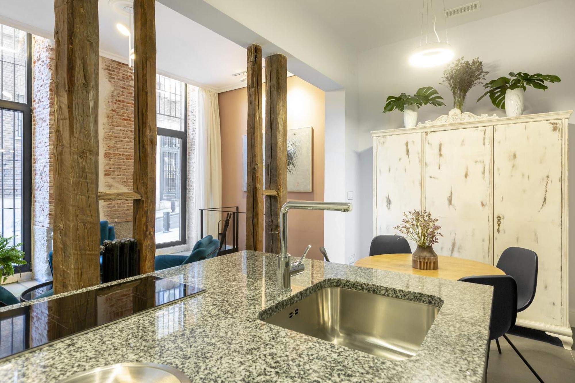 Apt Centrico Y Tranquilo De 2 Hab Madrid Exteriör bild